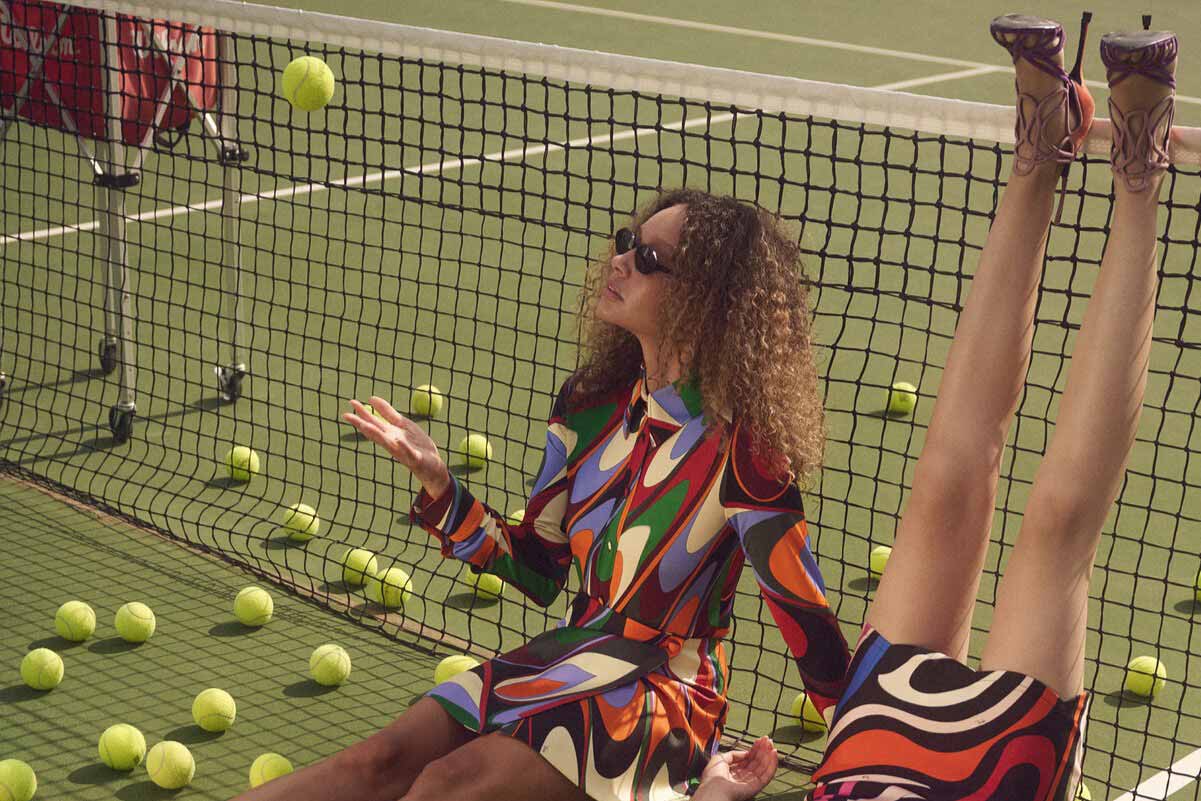 γήπεδα τένις και ένα νέο γήπεδο padel