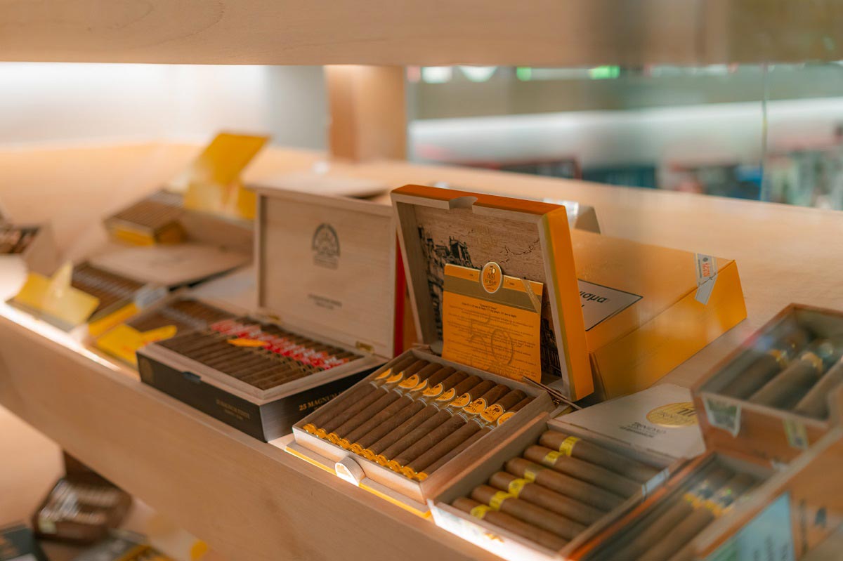 Κάβα Κηρέας: Το επόμενο premium spirits και deli hotspot στα Νότια Προάστια